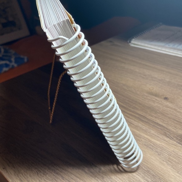 🦄 A Primer For Women's Health: Learn About Your Body In 52 Weeks - Picture 3 of 7